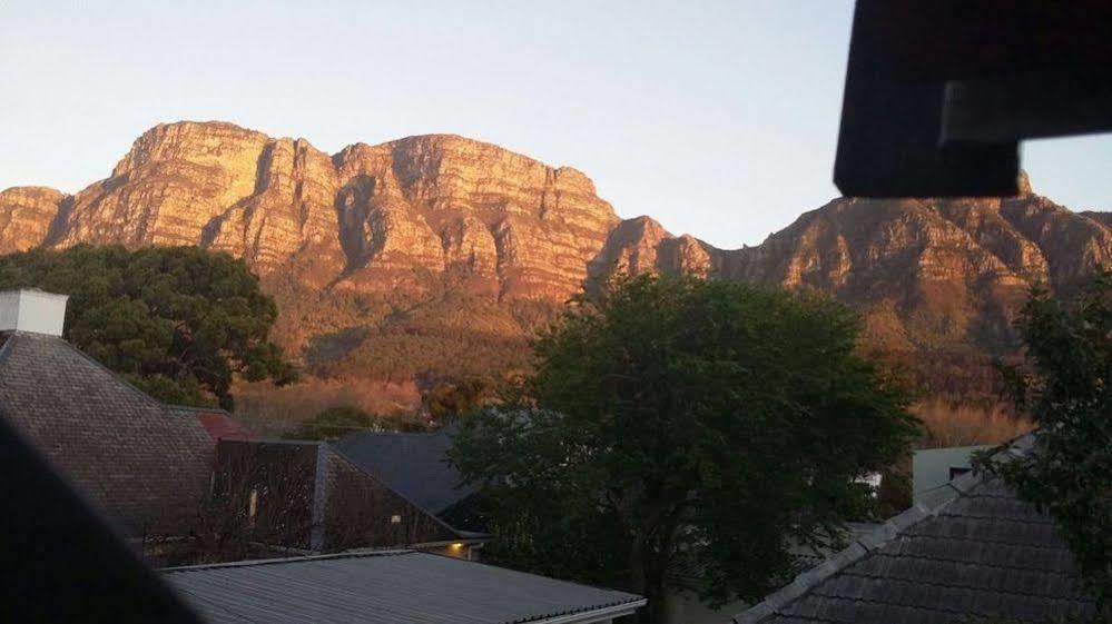 Glenhaven Guesthouse Cape Town Luaran gambar
